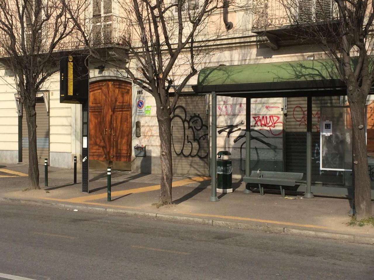 Un Piano Sotto Arturo Apartamento Turín